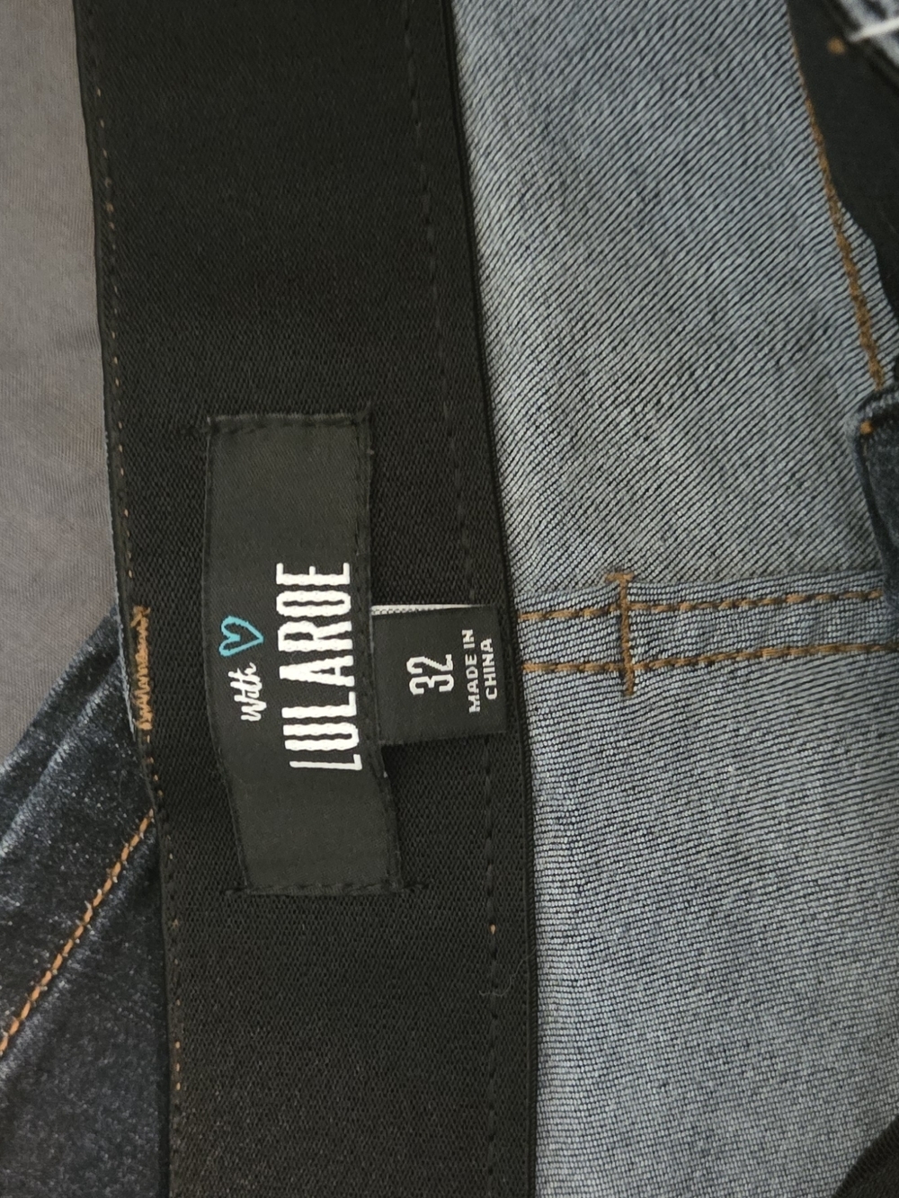 LuLaRoe Women's Skinny Jeans - Dark Blue with Contrast Stitching - Picture 5 of 5
